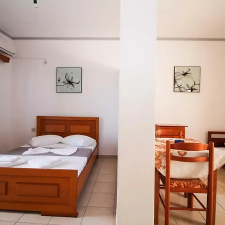 Zino's Guest house *